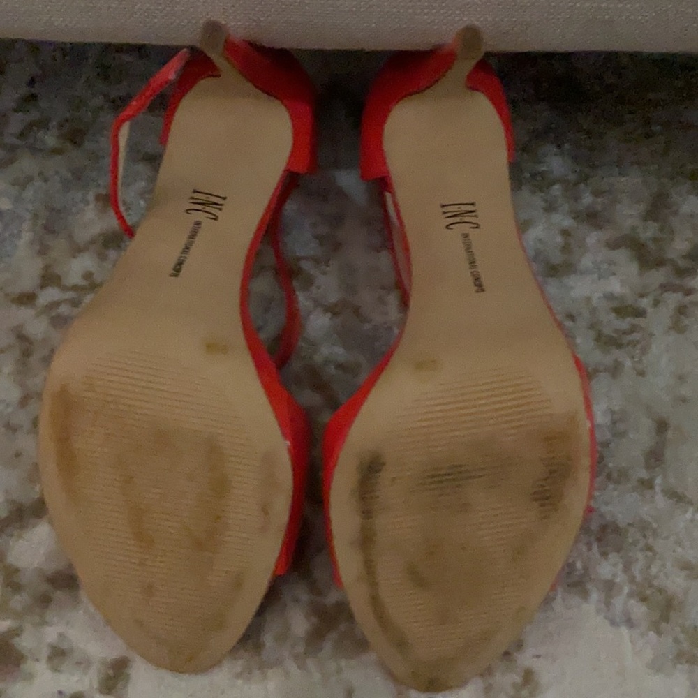 Heels - Picture 5 of 6